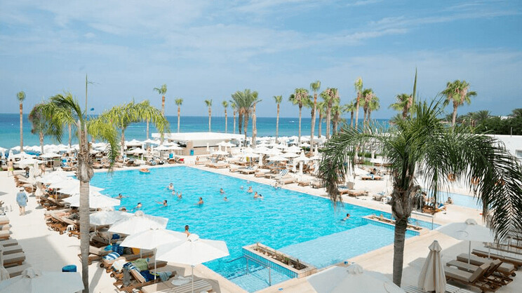 Constantinos The Great Beach Hotel